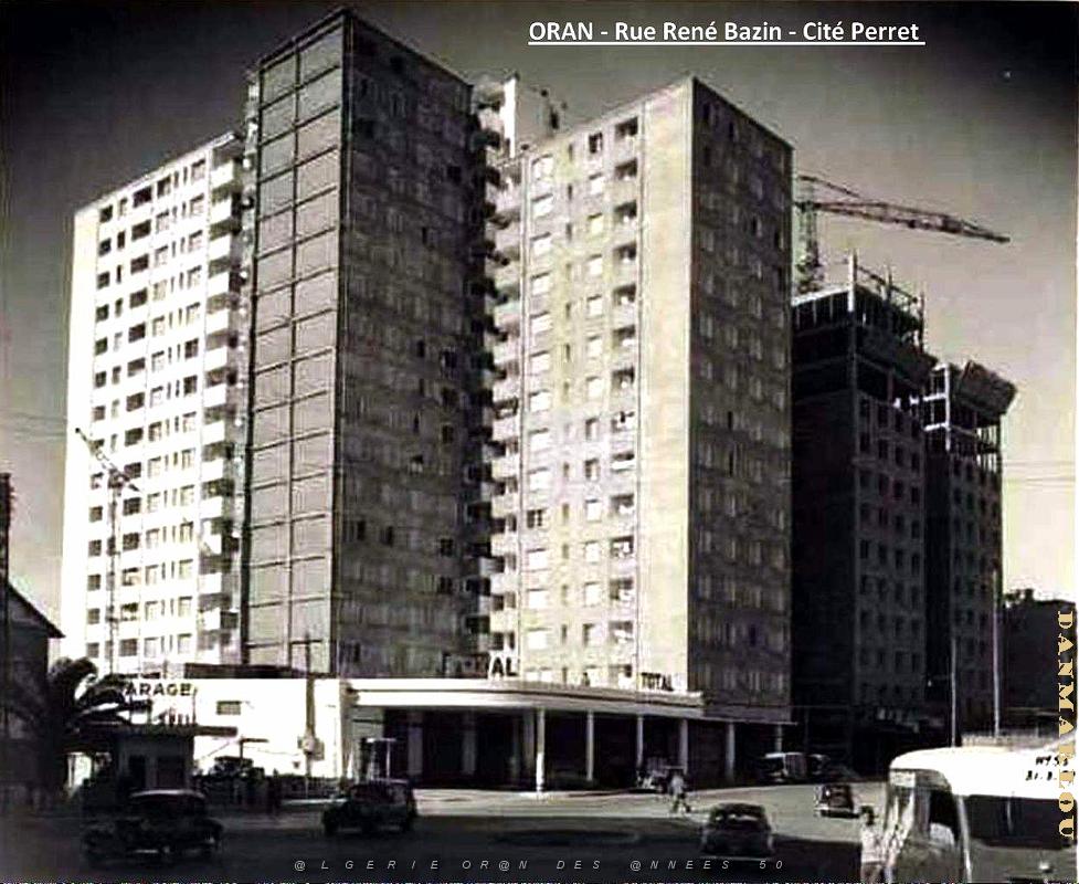 SP r- 19- Cite Perret.jpg